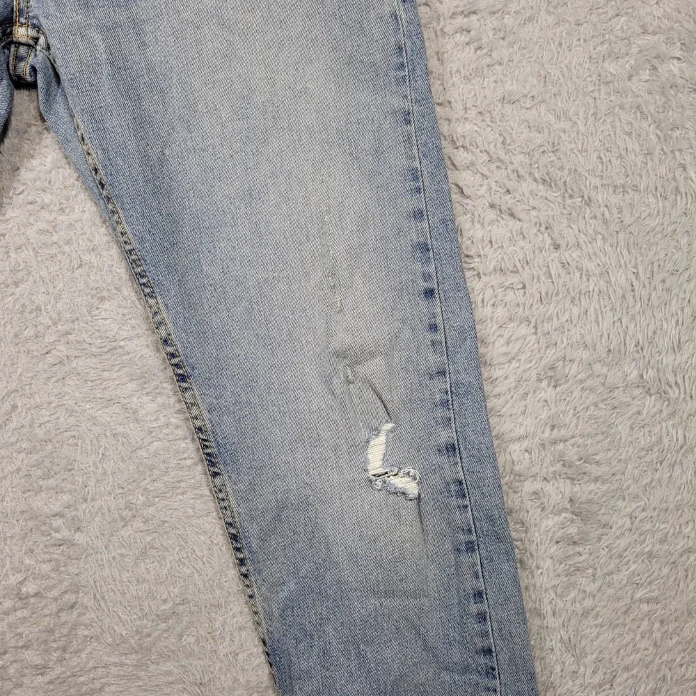 Levis‎ 512 Jeans Mens 31x30 Light Blue Distressed Slim Taper Denim